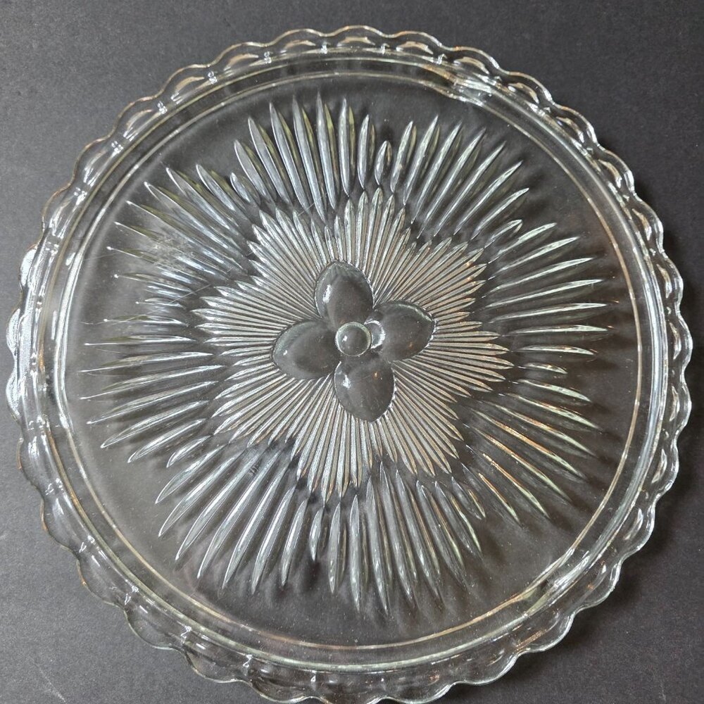 Vintage Clear Glass Serving Cake Plate With Floral Starburst Design 11" Diameter